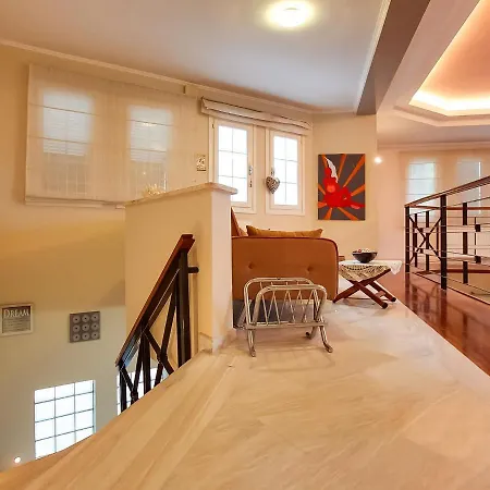 Lavish In Close To The Beach And Pilion With Netflix Villa *